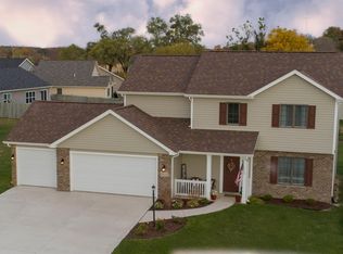 1830 Nolan Meadows Run, Angola, IN 46703