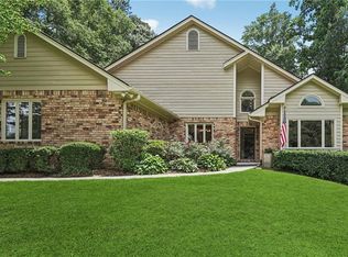 2011 Sturbridge Ln, Buford, GA 30519