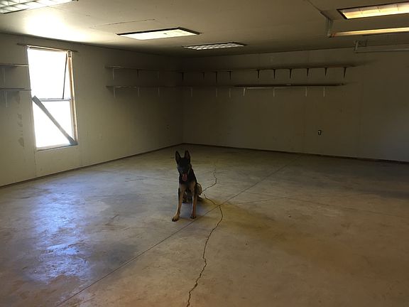 Garage/Shop