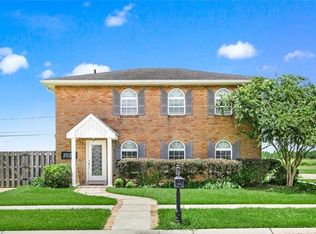 2520 Pirate Dr, Chalmette, LA 70043
