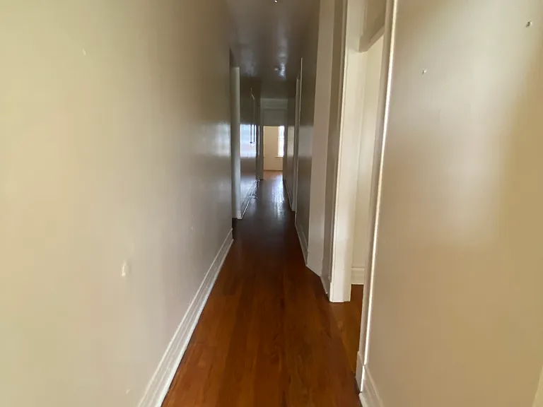 Summit Place Apartments — Photo 35
