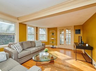 256 Austin St #2, Newton, MA 02465