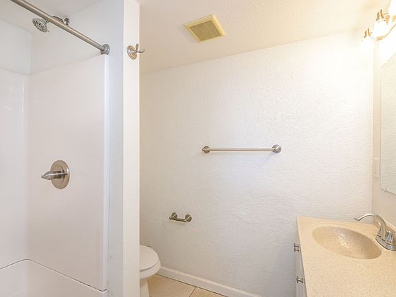 4th image of 4150 N Federal Blvd #4152