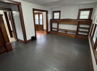 160 Colony Cres, Akron, OH 44305