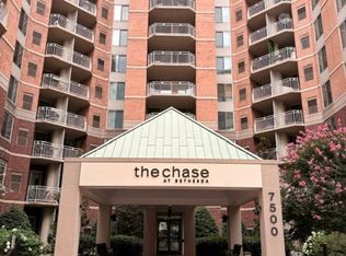 7500 Woodmont Ave APT 907, Bethesda, MD 20814