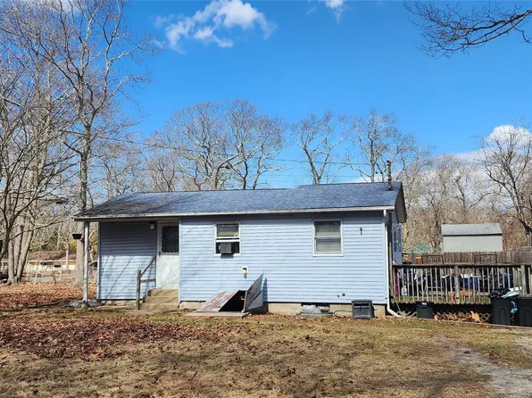 3 Rutland Road, Mastic, NY 11950