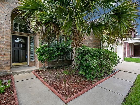3rd image of 1503 Summer Forest Dr