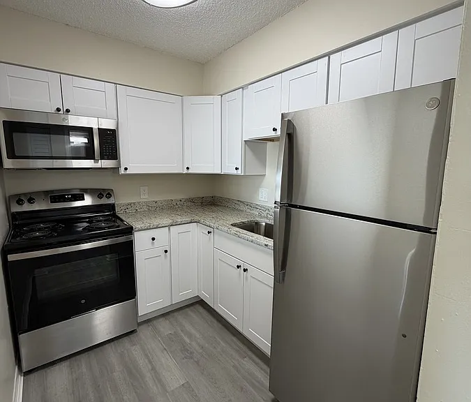 5290 70th Ave N, Pinellas Park, FL 33781 — Photo 4