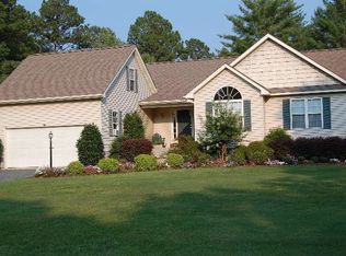 129 Rebel Rd, Whispering Pines, NC 28327