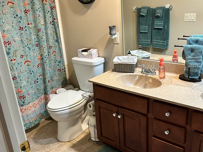 84 Valley Ln — Photo 10