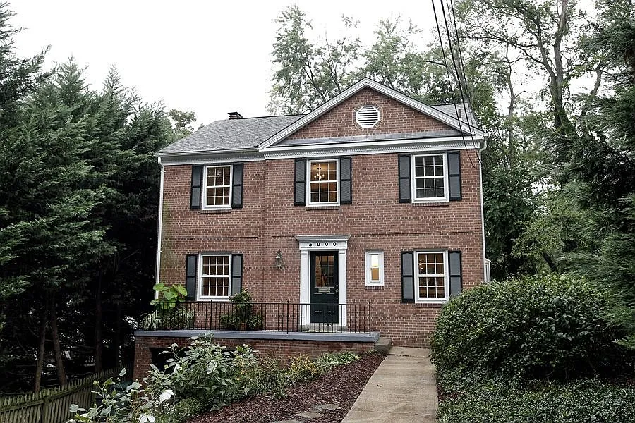 5000 Hurst Ter NW photo 1