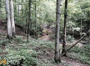 174 Edgewater Trl S, Toccoa, GA 30577