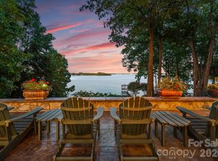 16318 Belle Isle Dr, Cornelius, NC 28031