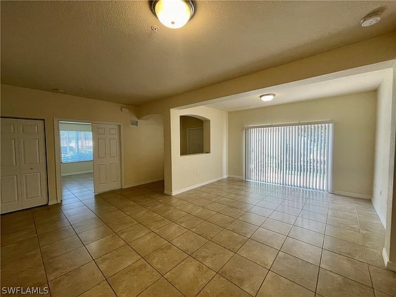 3rd image of 13180 Bella Casa Cir APT 162