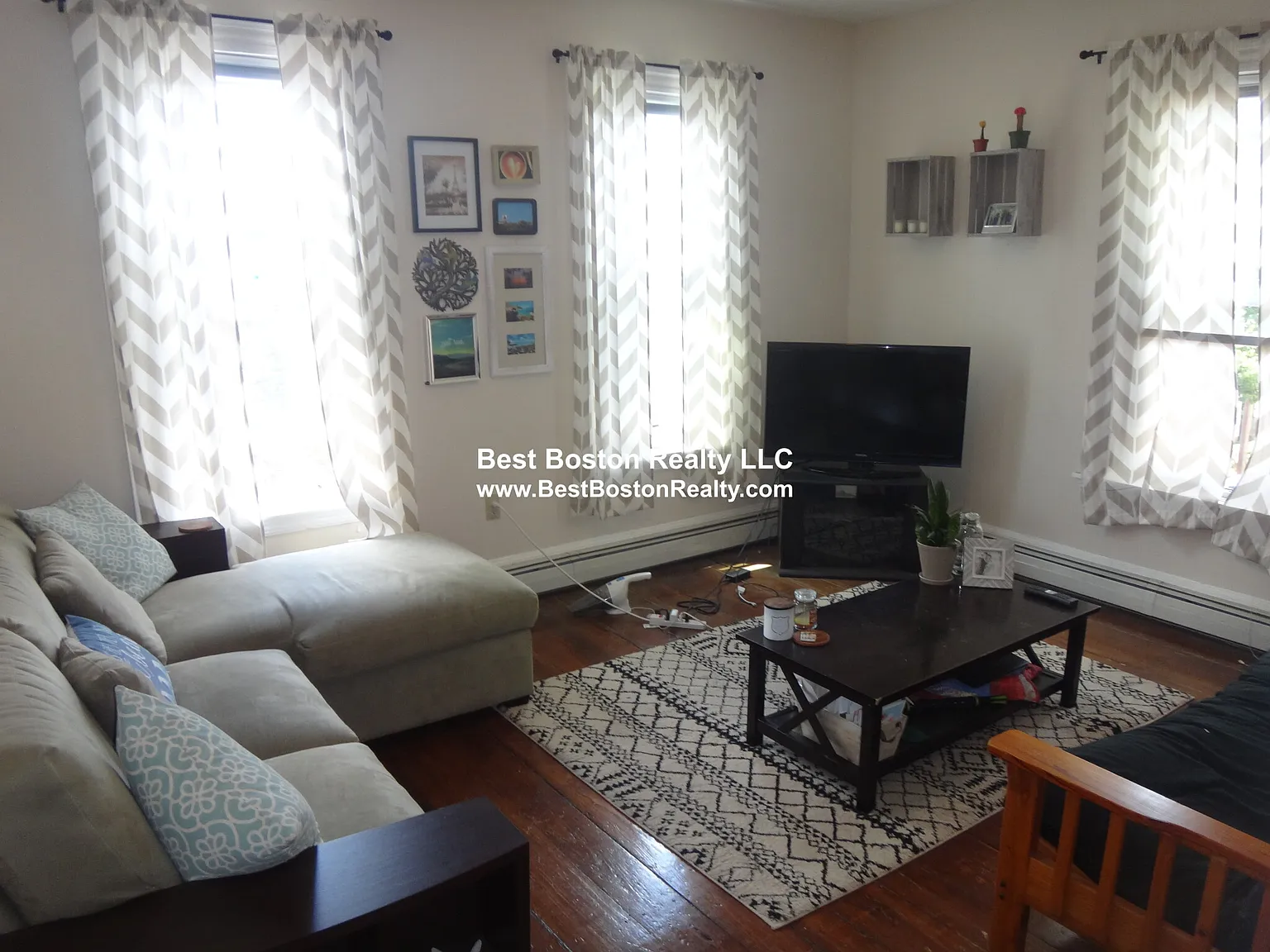 2 bed, 1.0 bath, $3,100 — Photo 1