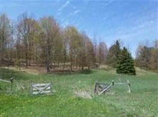 8627 N Carlson Rd, Northport, MI 49670