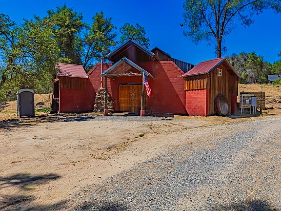 4th image of 49610 House Ranch Rd #O