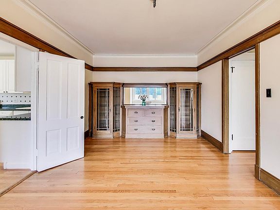 4th image of 426 W Washington Blvd #3W