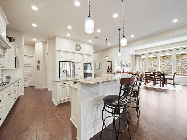 9510 Spring Rose Dr — Photo 12