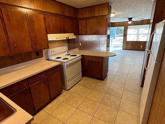 4th image of 802 Lakeland Dr