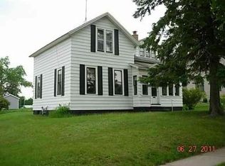 400 East St, Merrill, WI 54452