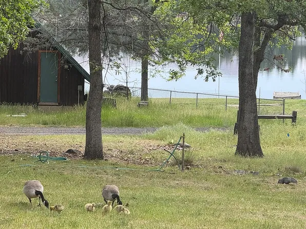 106 S Lakewood Rd, Tygh Valley, OR 97063