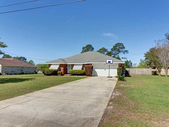 3rd image of 1925 Candlewood Dr