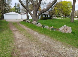 2187 Paulette Ave, Wolverine Lake, MI