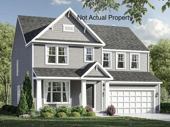 435 Bethpage Blvd, Commercial Point, OH 43116