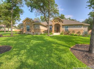 312 Cibolo Ridge Dr, La Vernia, TX 78121