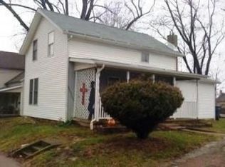 118 E Walnut St, Wadsworth, OH 44281