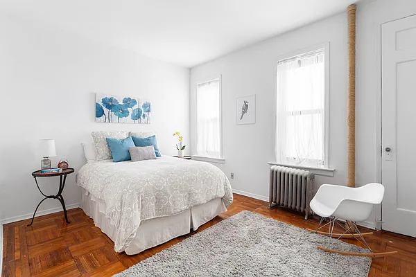 Sold by Compass | media 3