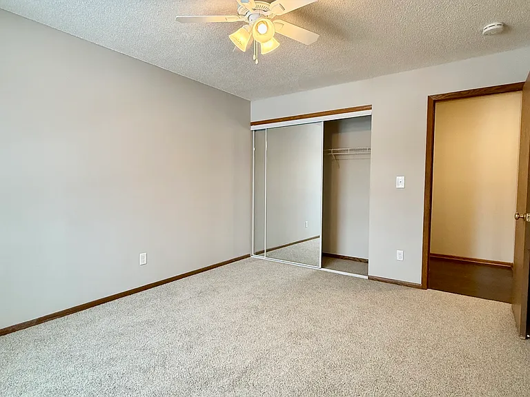 Edgerton Highlands Apartments — Photo 46