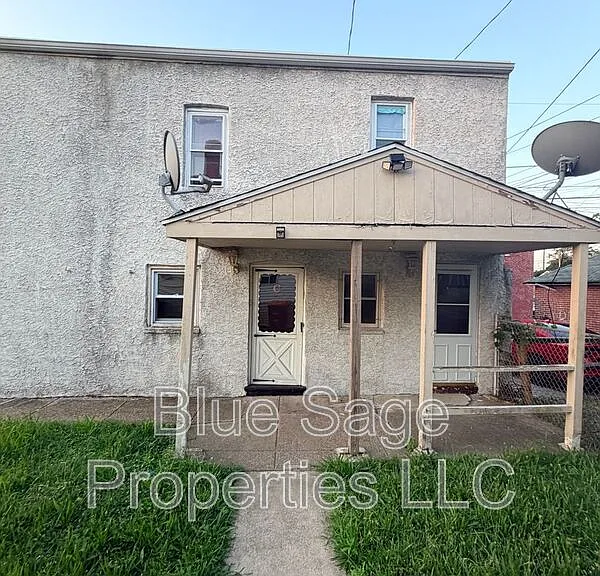 621 W 7th St #C — Photo 1