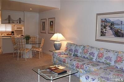 3rd image of 660 Cottage Dr