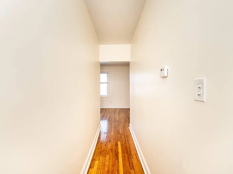 9360 E Forest Ave — Photo 16