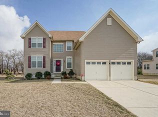 47 Granite Ln, Penns Grove, NJ 08069