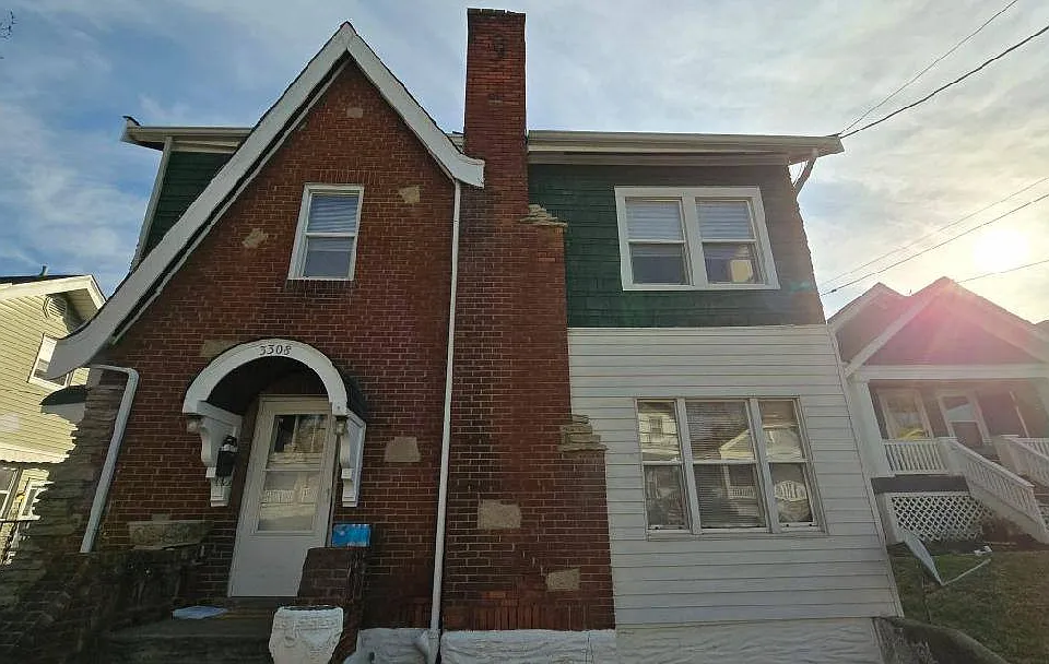 3306 Emerson Ave