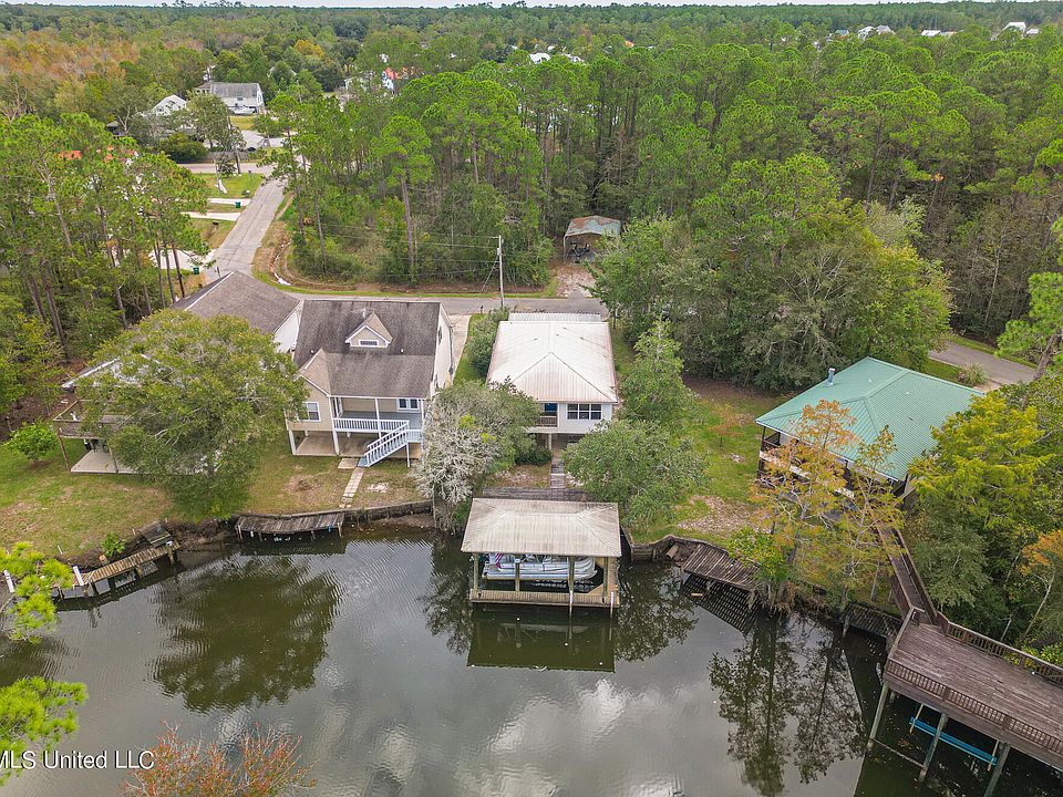 15161 Ponotoc Dr, Kiln, MS 39556 MLS 4061599 Zillow
