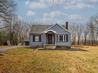 5782 N Edinburg Rd, Edinburg, PA 16116