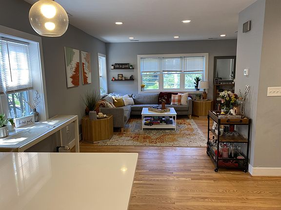 4th image of 4024 17th St N APT 2