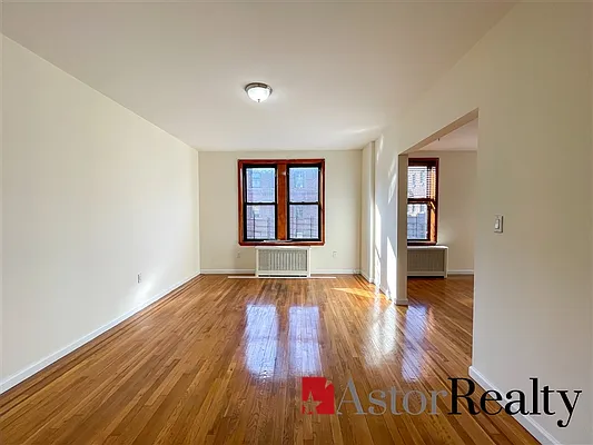 Rented by Astor Realty | media 18