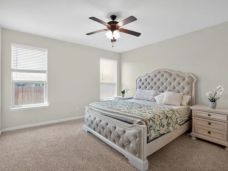 3912 Crater Cir — Photo 8