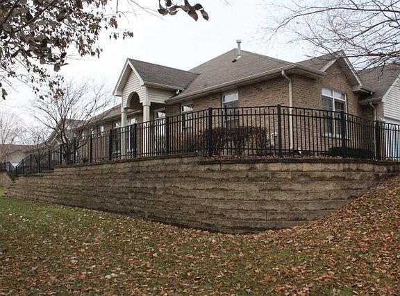 2nd image of 10523 Thornham Ln #10523