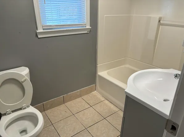 406 N Houston Rd #4, Warner Robins, GA 31093