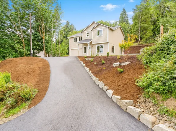 12141 Fairway Drive SW, Olympia, WA 98512