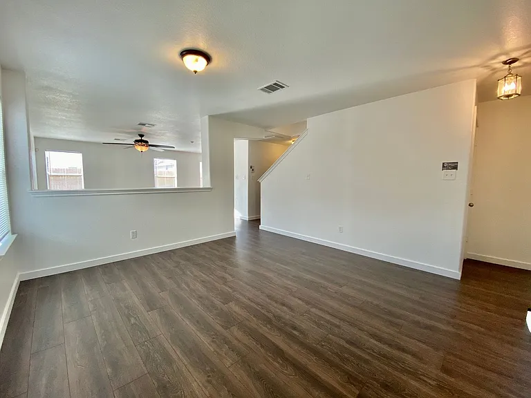 6608 Ferrystone Pass — Photo 5