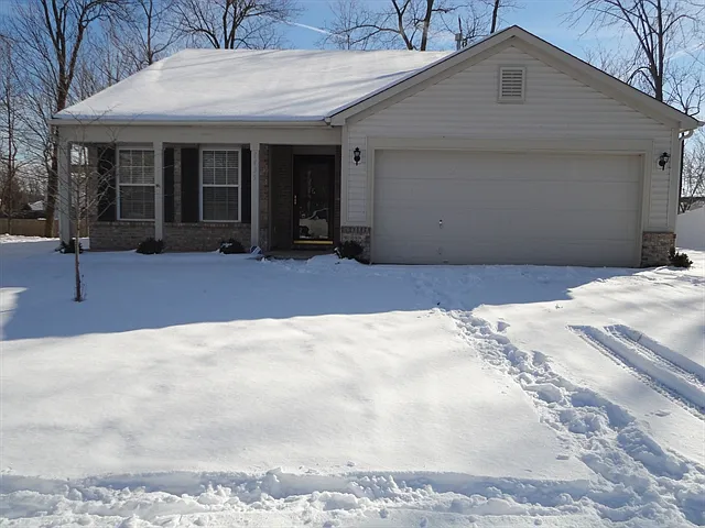 1435 Trumbull Cir photo 1