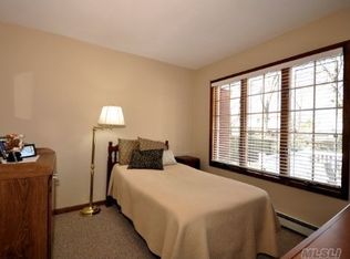 344 Halsey Ave, West Hempstead, NY 11552