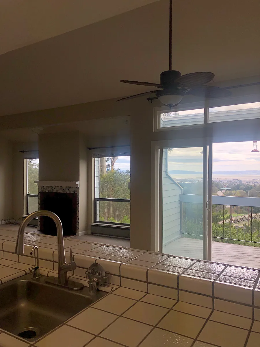 Building Photo - Quail Point Cir